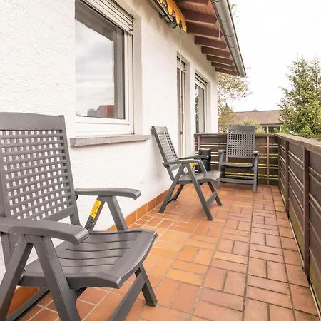 Apartment Monteuersapartment I 3 Schlafzimmer I 6 Betten I Kuche I Waschmaschine I Balkon I Garten *